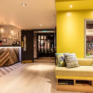 The Alexander Pope 3* Twickenham
